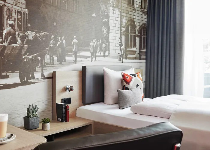 Living Frankfurt Szálloda 4*