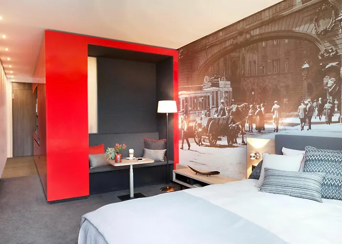 Living Frankfurt 4*