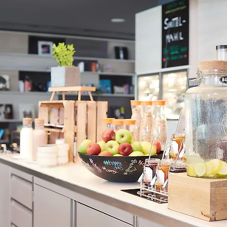 Living Frankfurt 4* Франкфурт-на-Майне