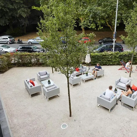 Living Frankfurt 4* Frankfurt am Main