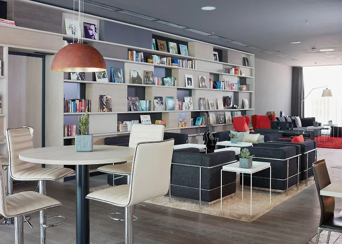 Living Frankfurt Hotel 4*