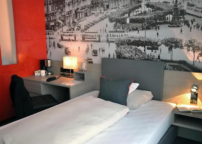 Living Frankfurt 4* Frankfurt am Main