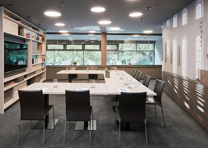 Living Frankfurt מלון