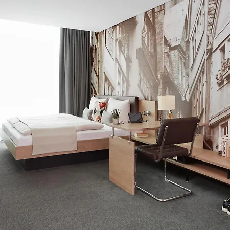 Szálloda Living Frankfurt 4*