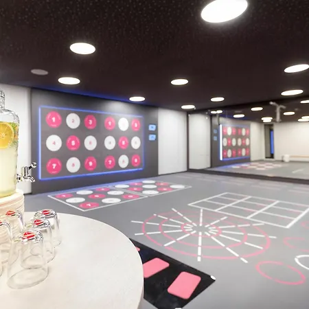 Living Frankfurt 4*